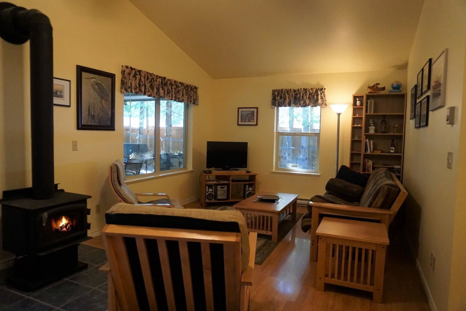 Listing Image 8