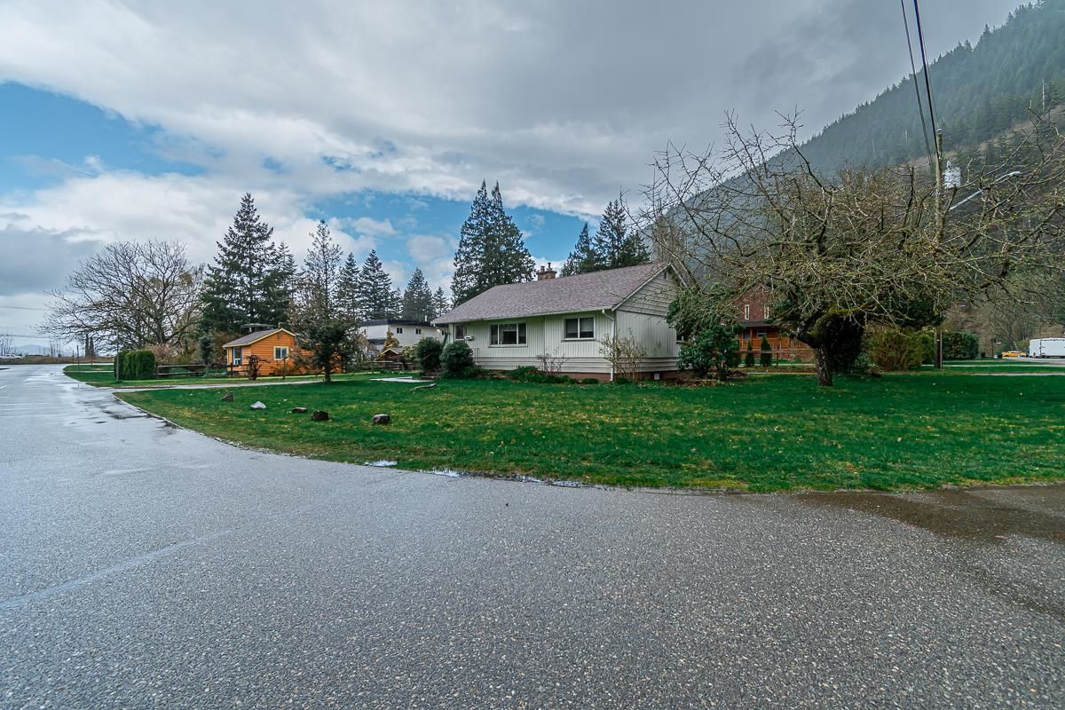 Listing Image 3