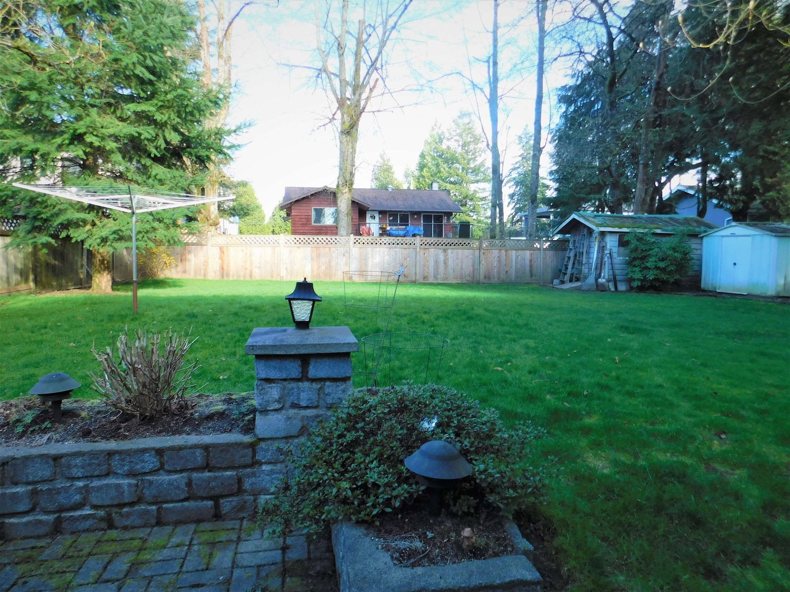 Listing Image 18