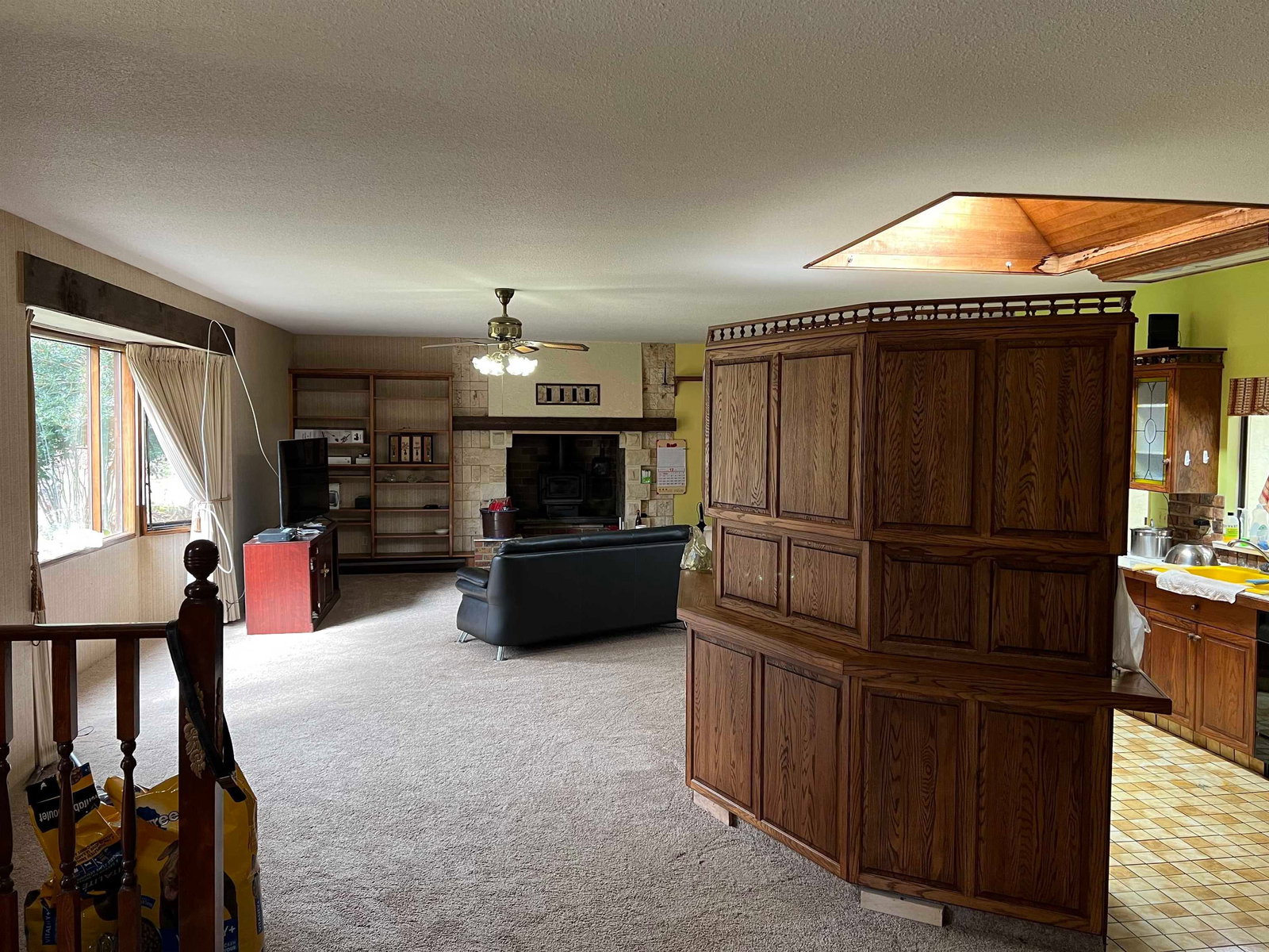 Listing Image 19