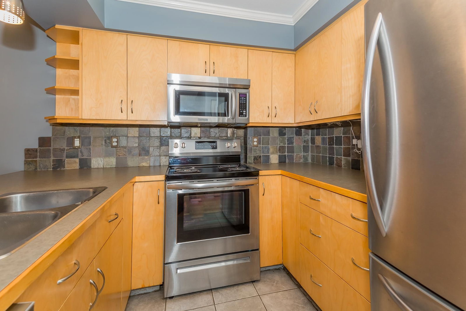 Listing Image 13