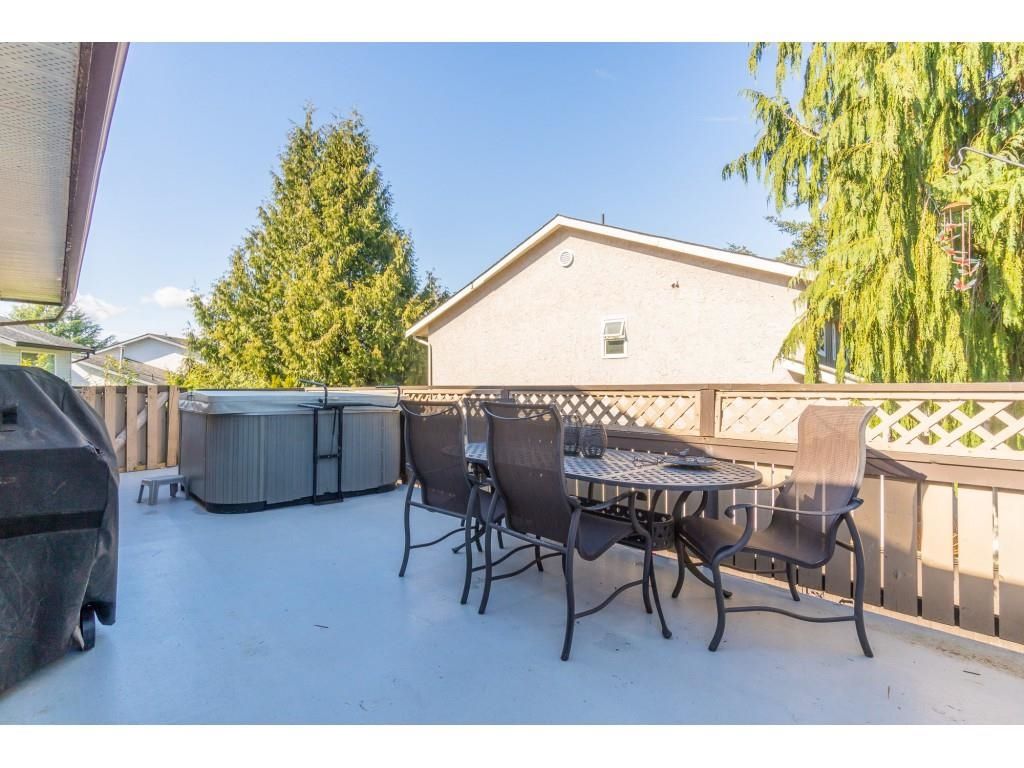 Listing Image 14
