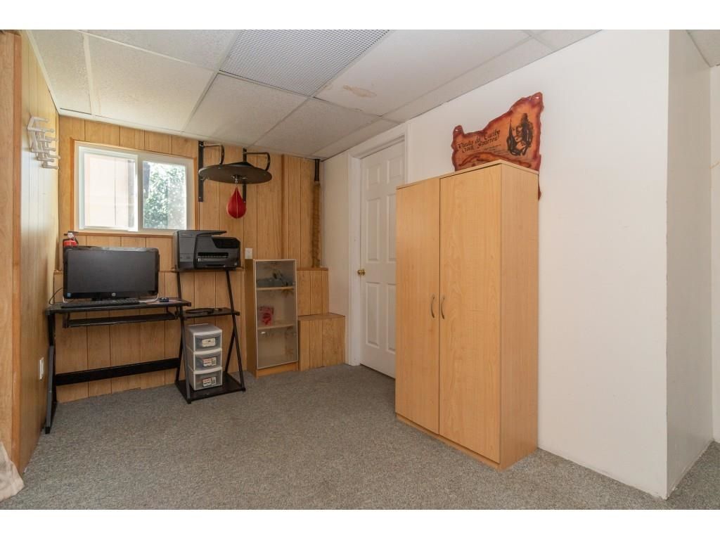 Listing Image 26