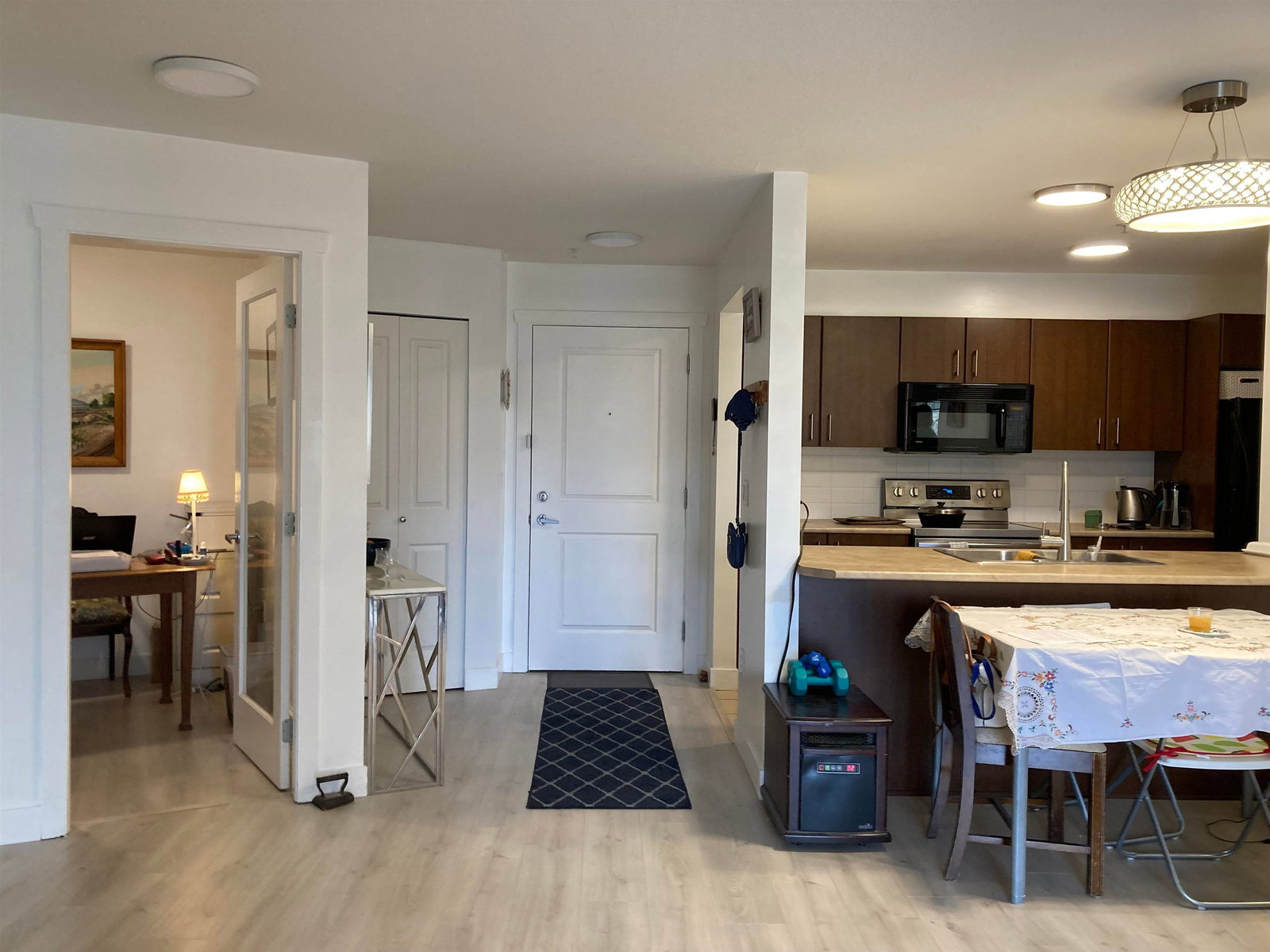 Listing Image 16