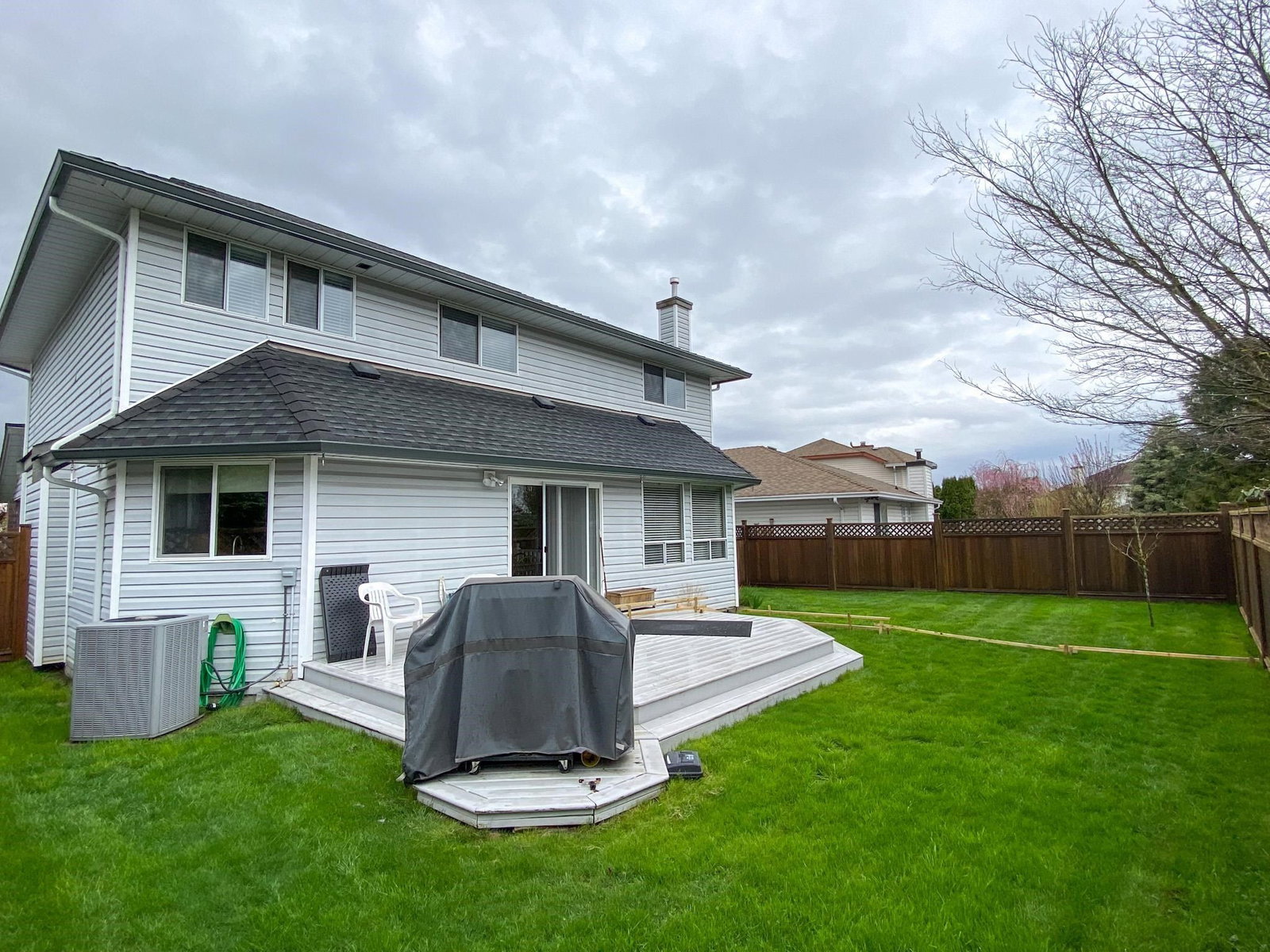 Listing Image 18