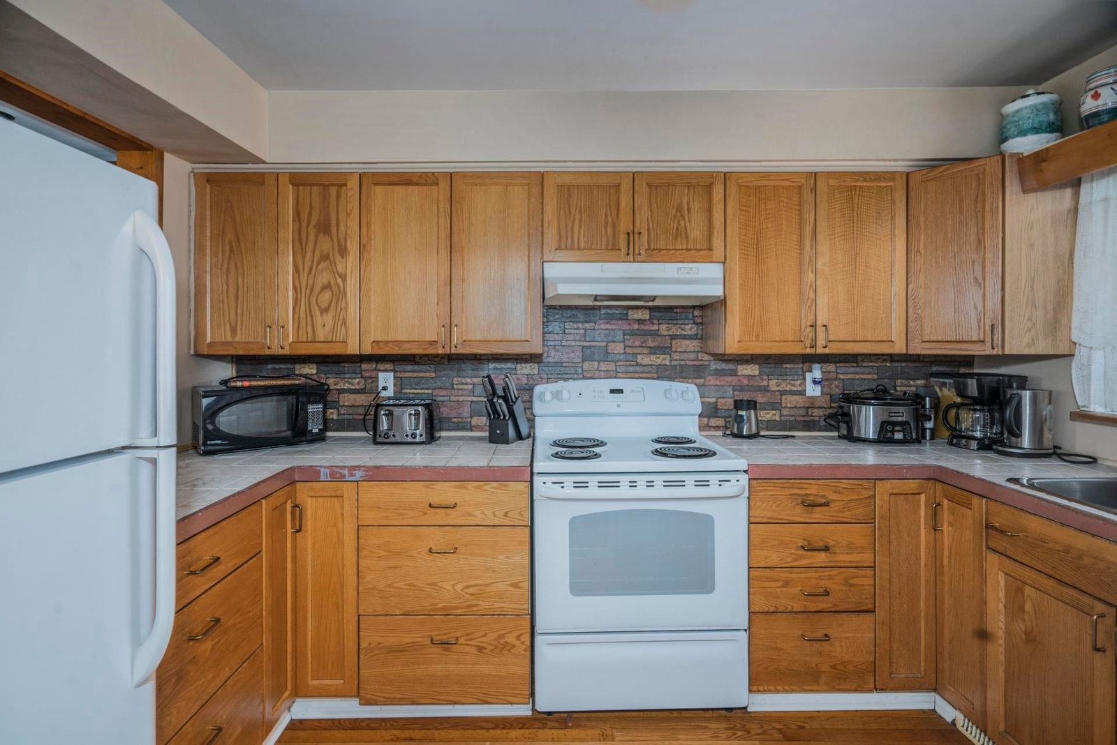 Listing Image 14