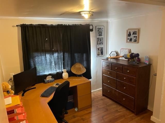 Listing Image 27