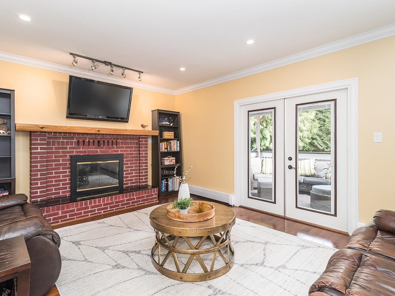 Listing Image 18