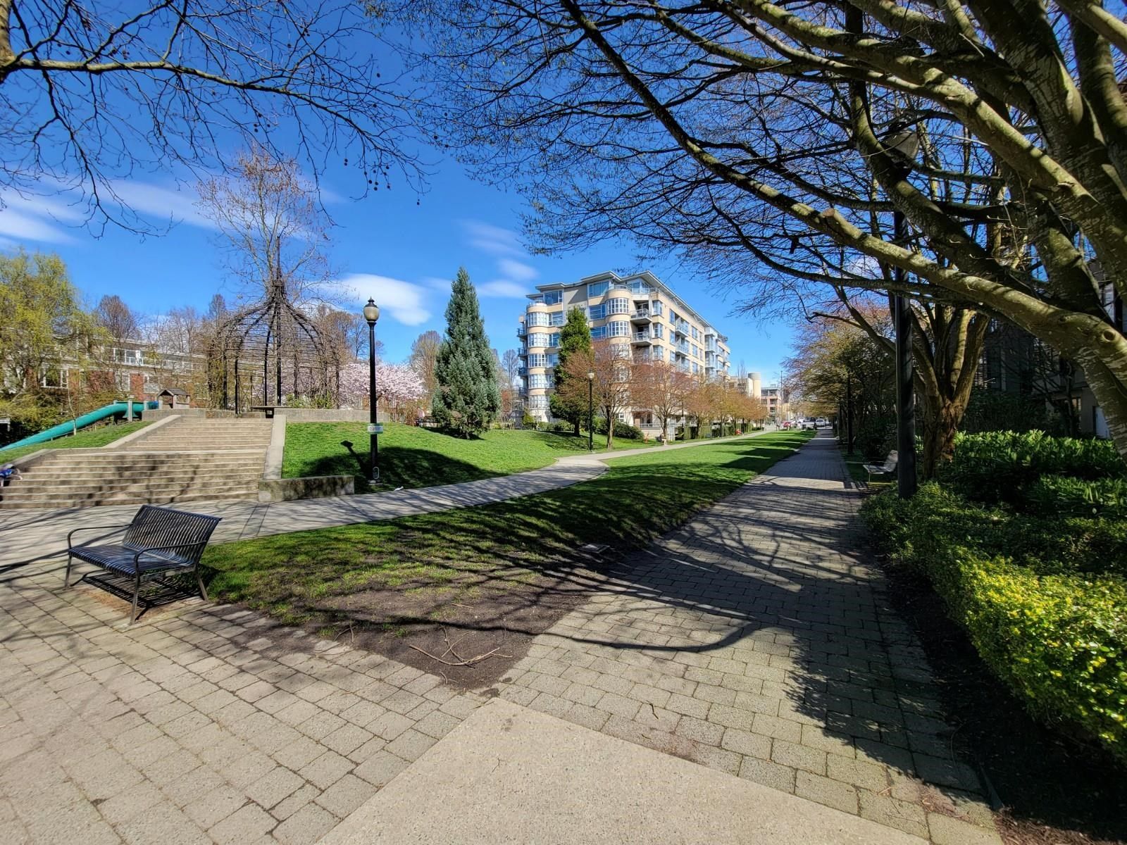 Listing Image 24