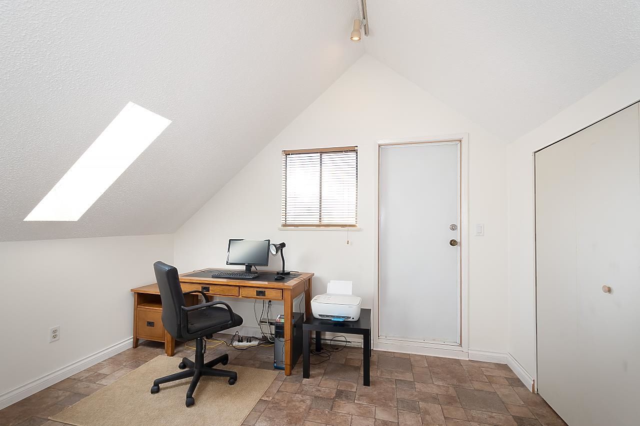 Listing Image 20