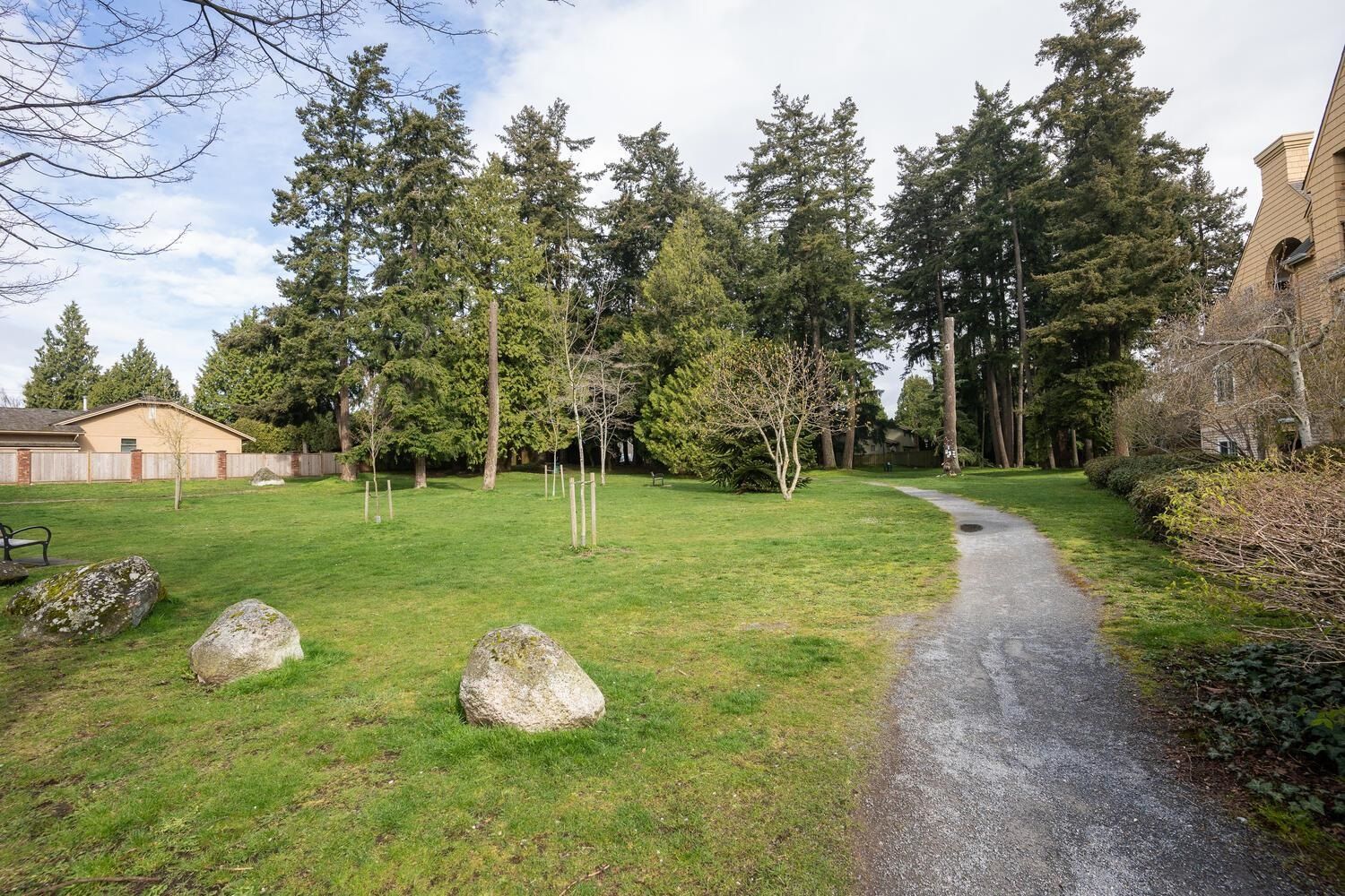 Listing Image 24