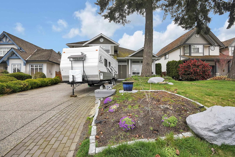 1911 140a Street, Surrey, V4A 7Z9 | Image 2