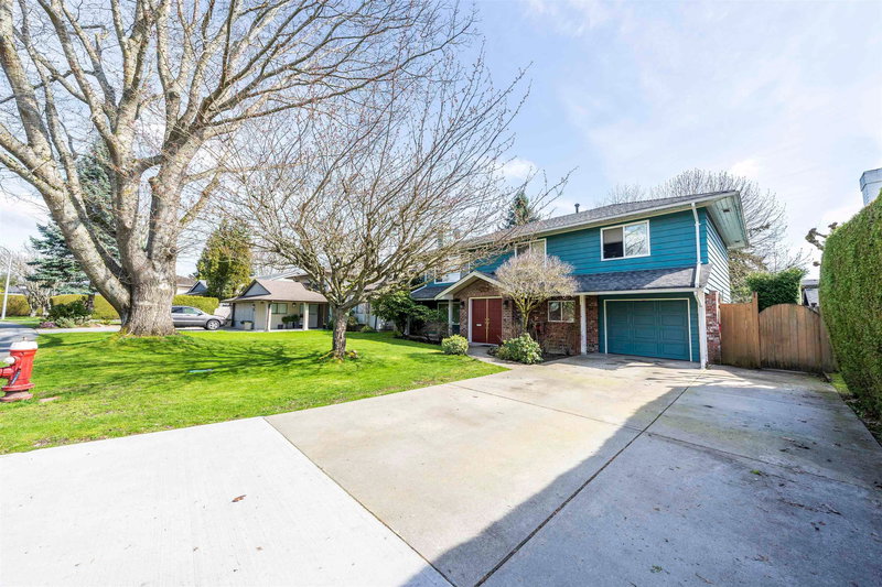 11700 Kingfisher Drive, Richmond, V7E 3N7 | Image 2