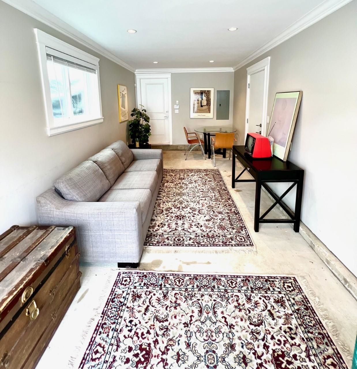Listing Image 16