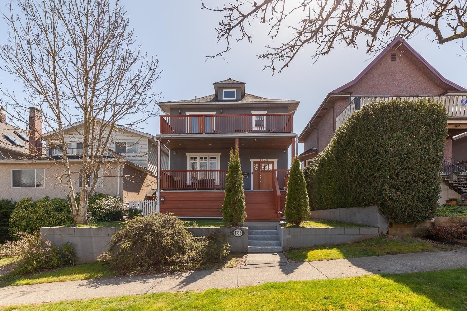 Listing Image 1