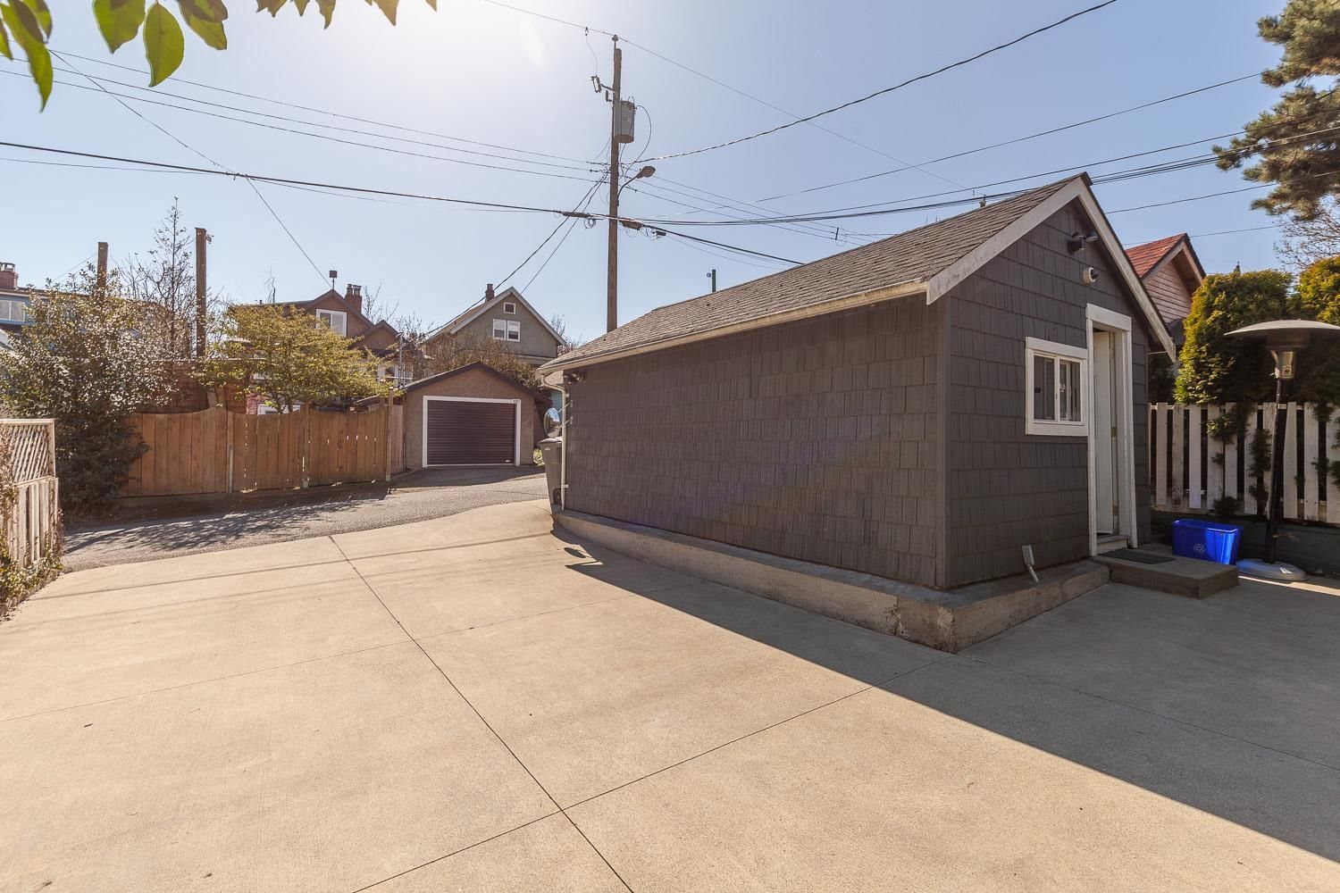 Listing Image 37