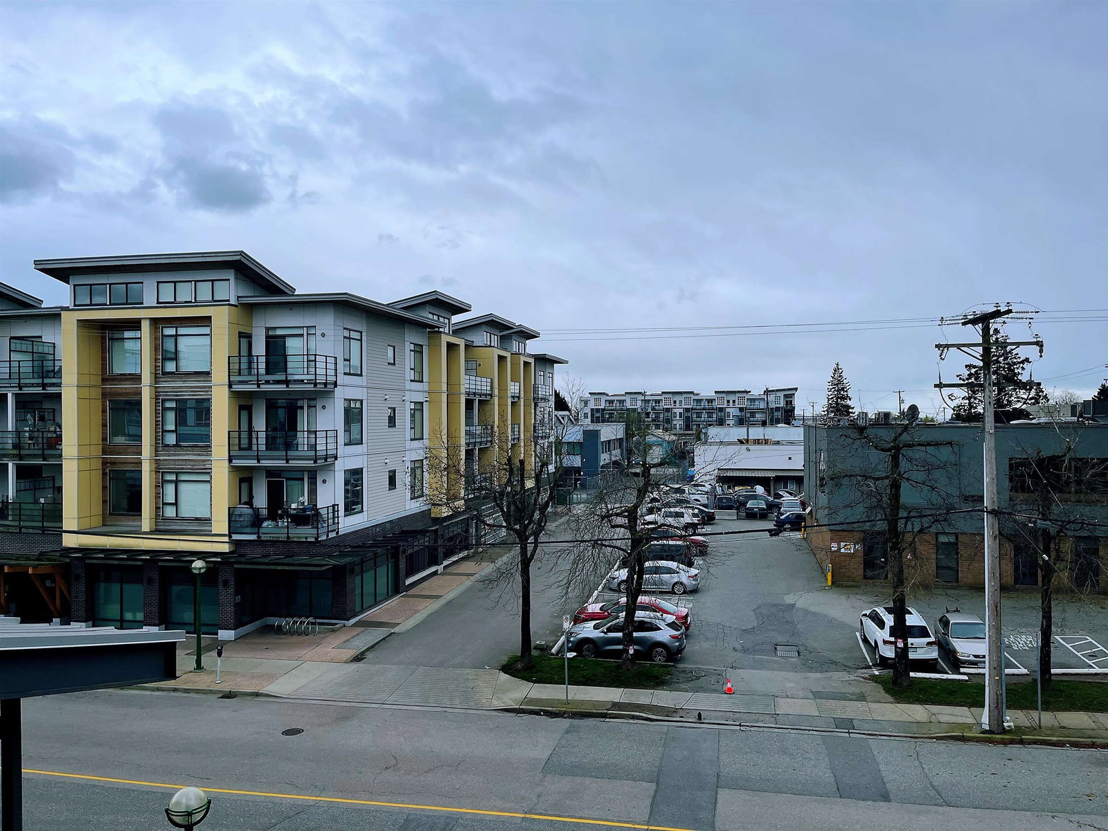 Listing Image 16