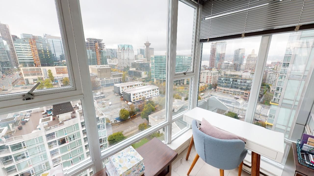 Listing Image 12