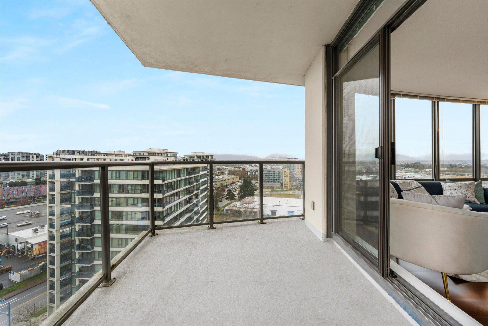 Listing Image 20