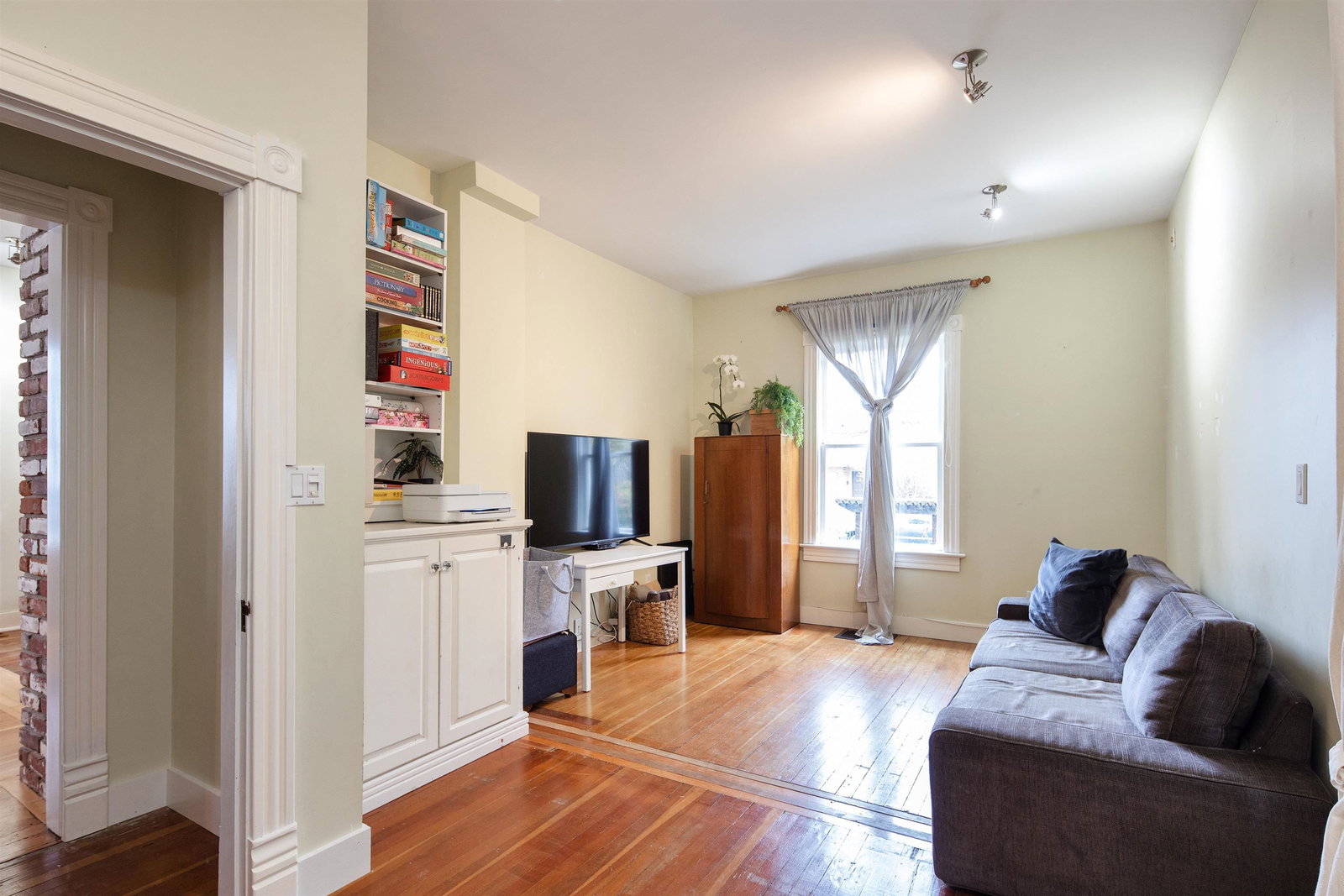 Listing Image 18