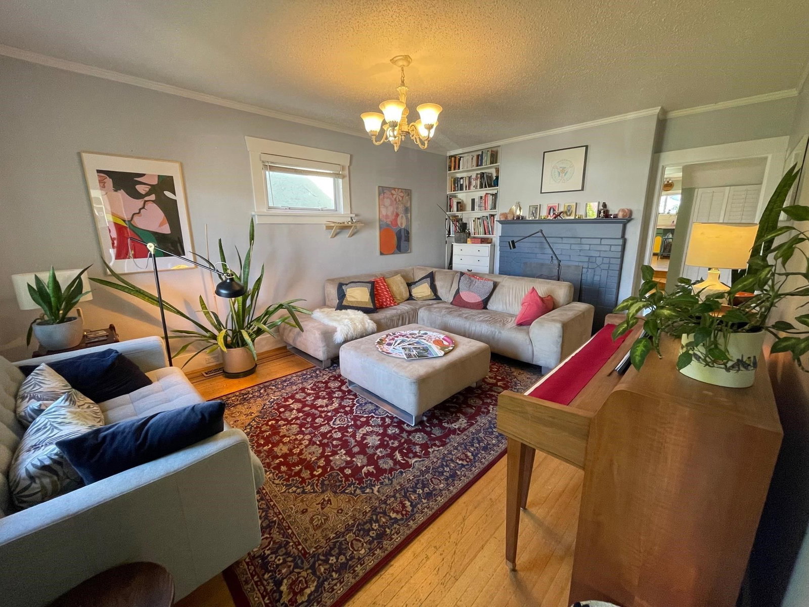 Listing Image 1