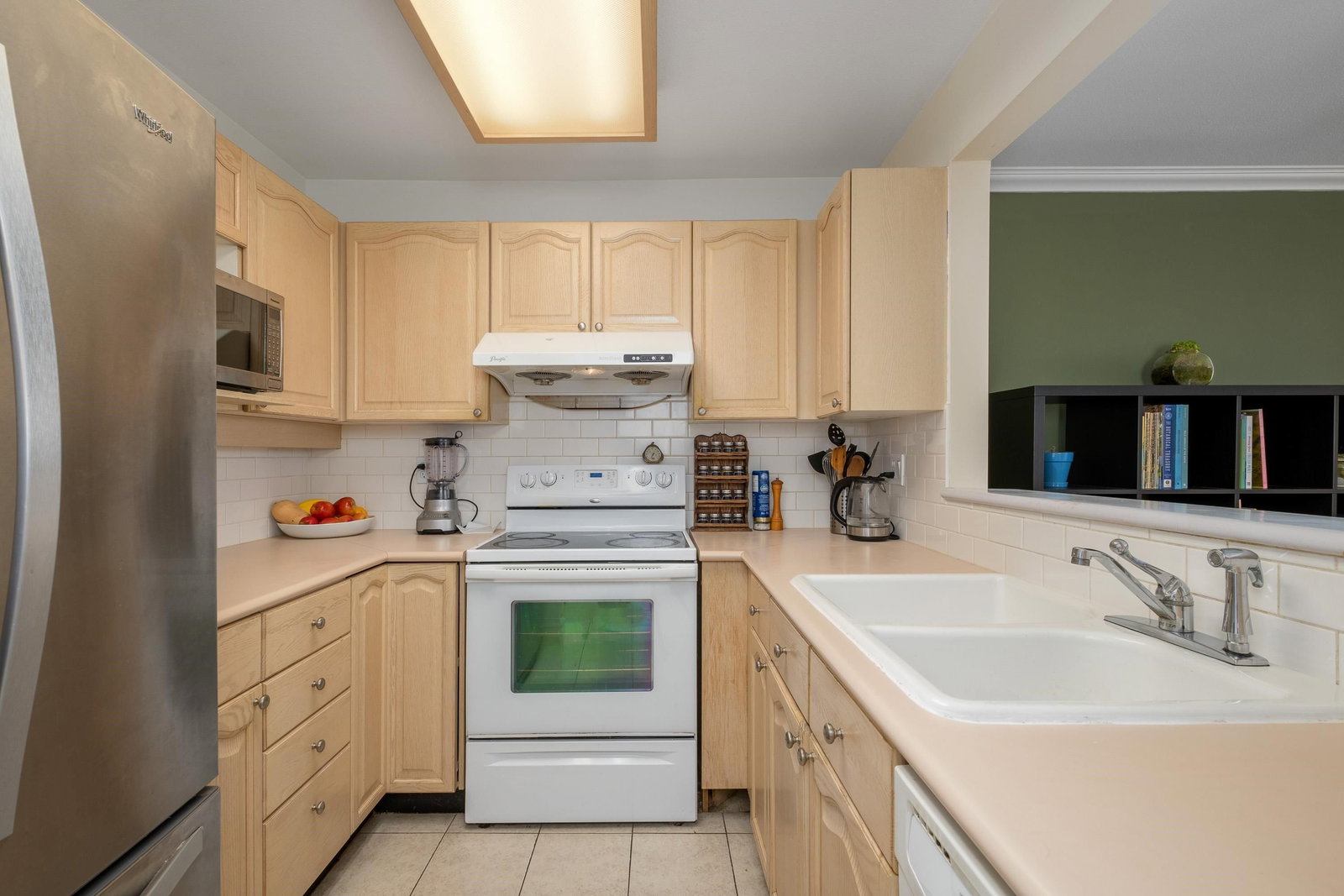 Listing Image 13