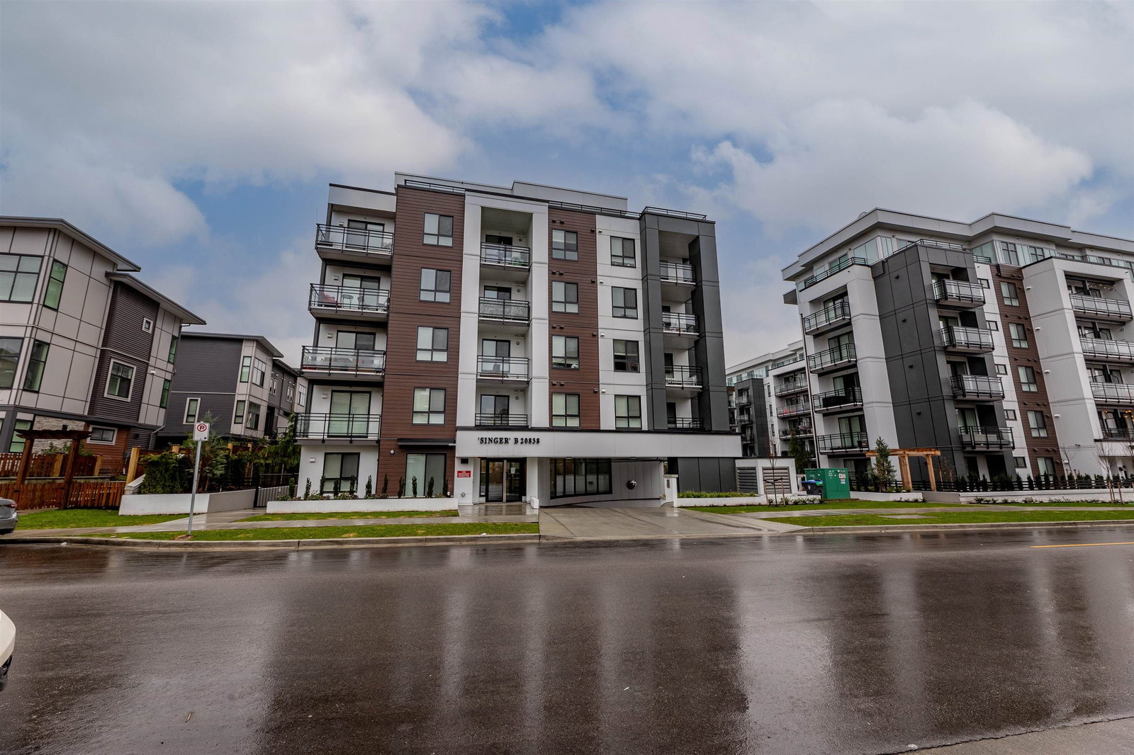 Listing Image 1