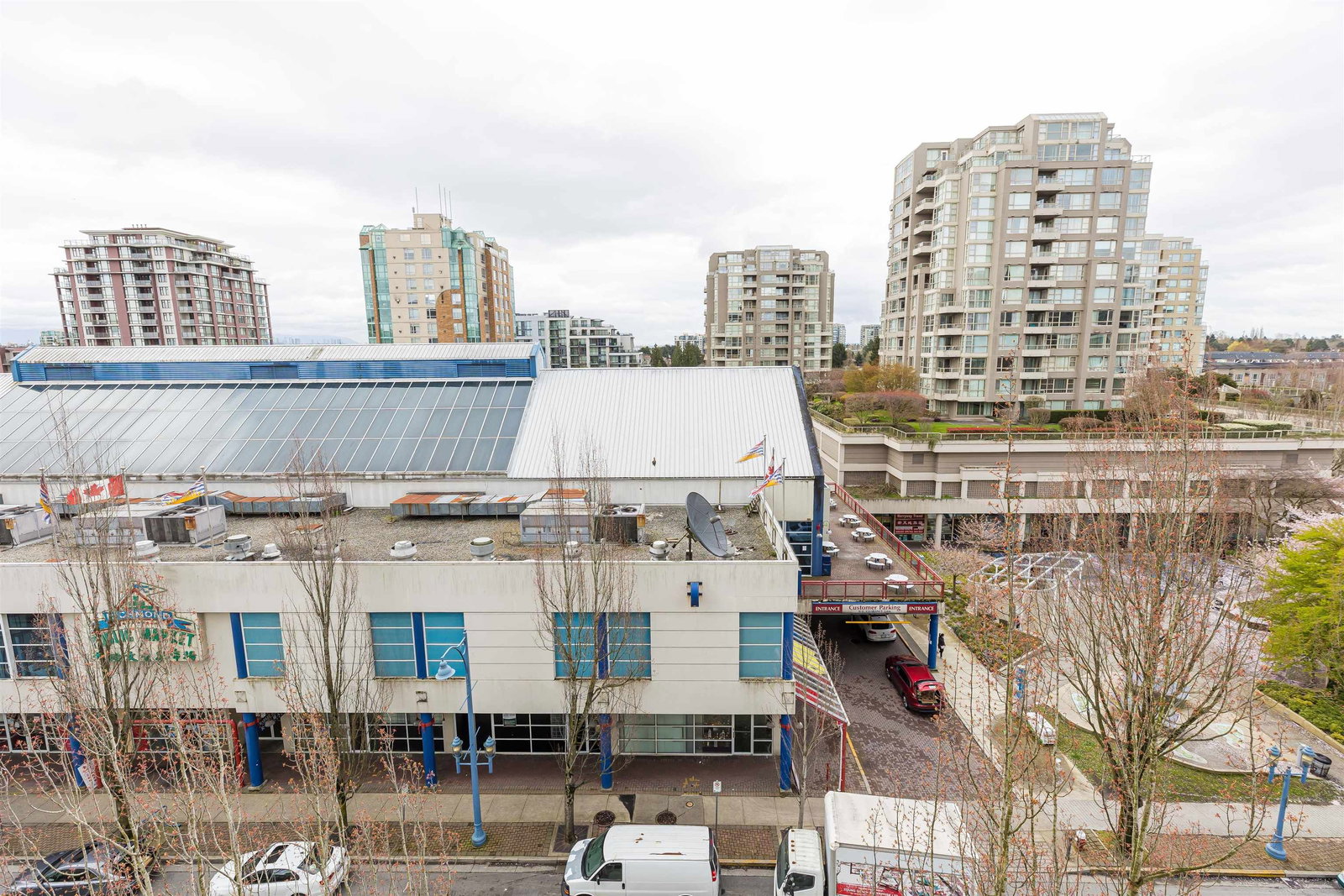 Listing Image 14