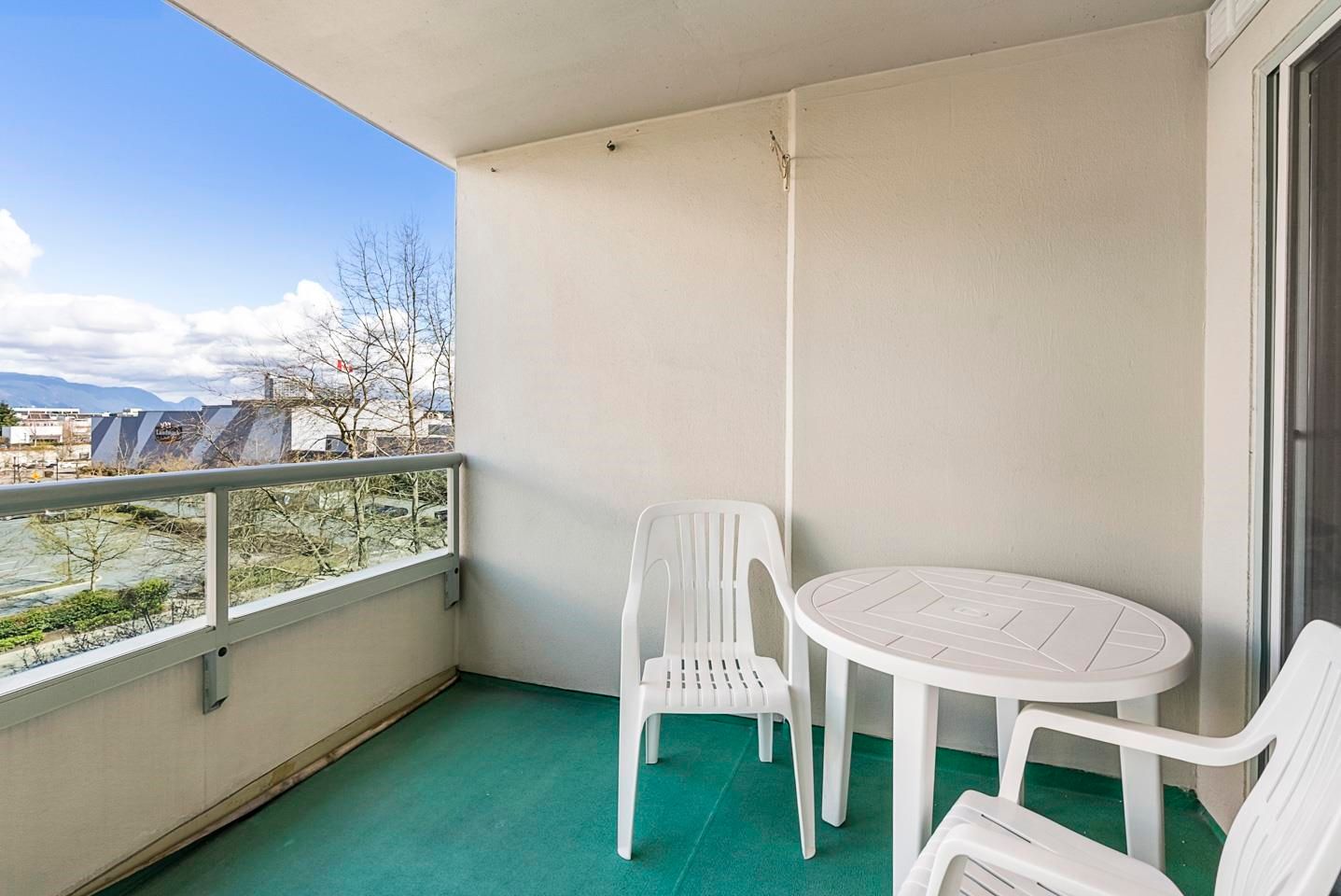 Listing Image 23