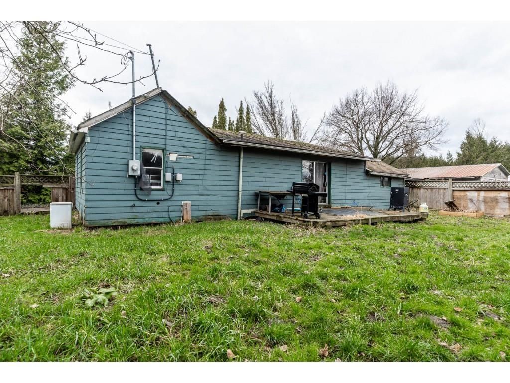 Listing Image 11