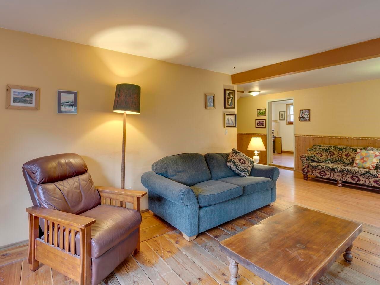 Listing Image 9