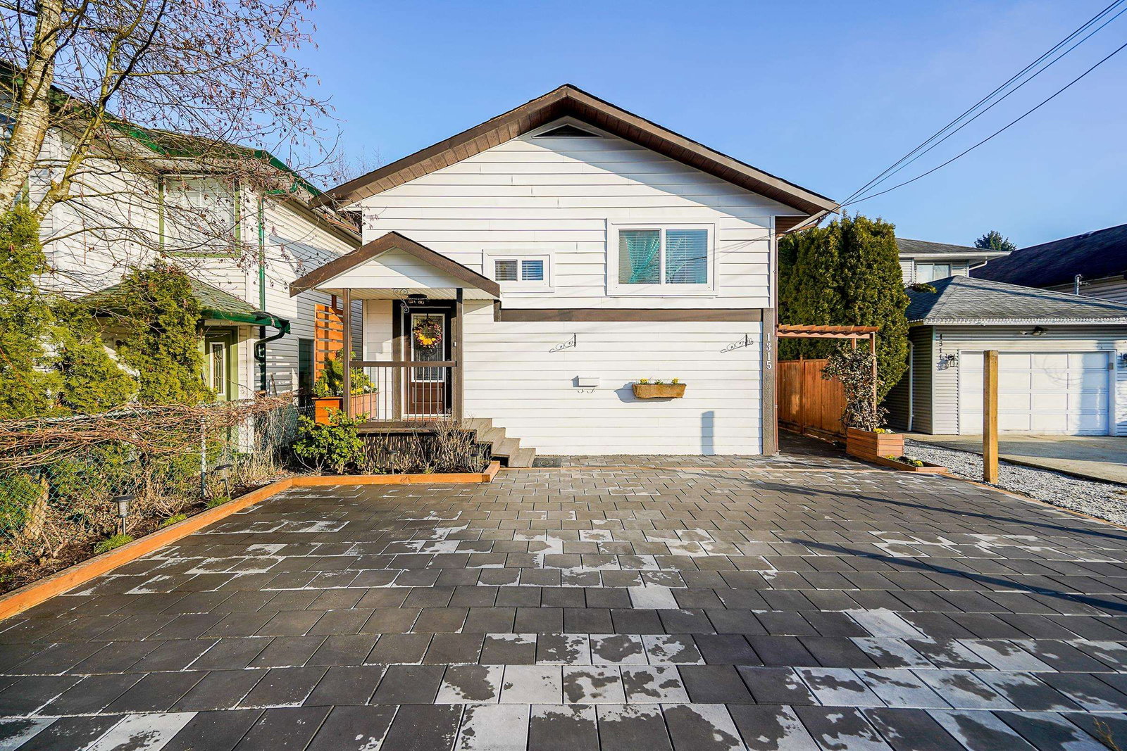 Listing Image 15