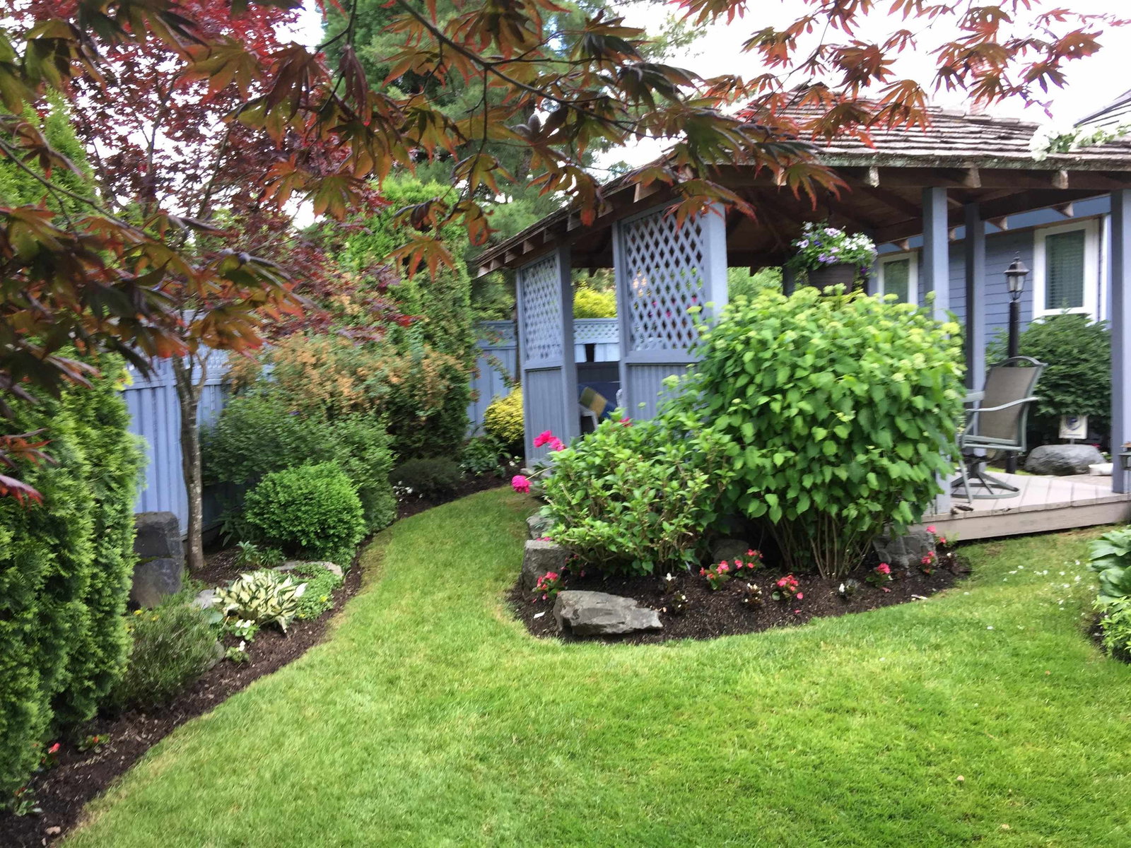 Listing photo 3