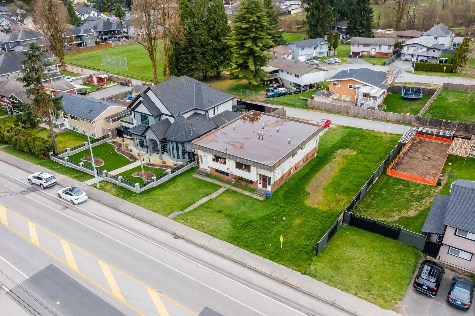 Listing Image 13
