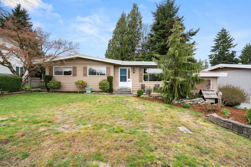 32611 Hollywood Avenue, Abbotsford, V2T 1R9 | Image 2