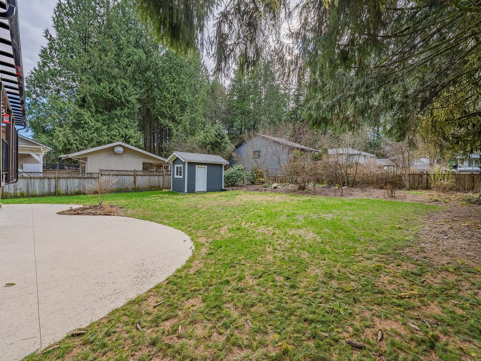 Listing Image 40
