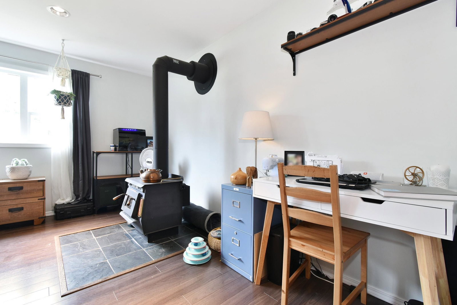 Listing Image 17