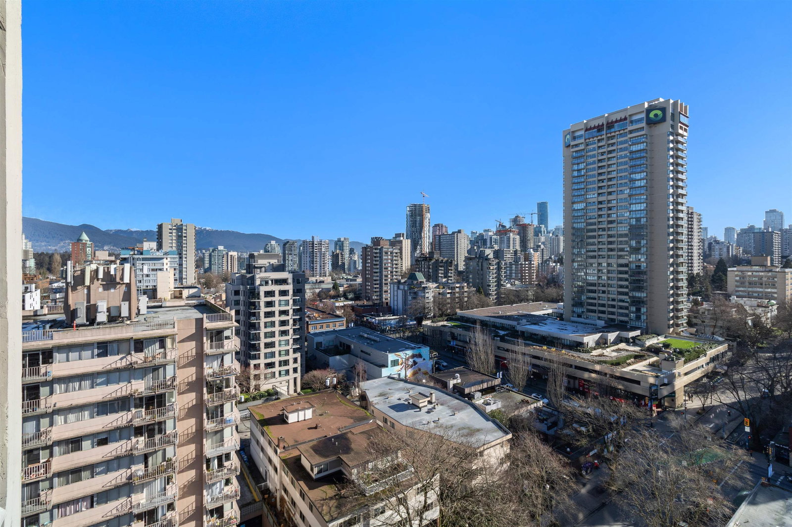 Listing Image 15