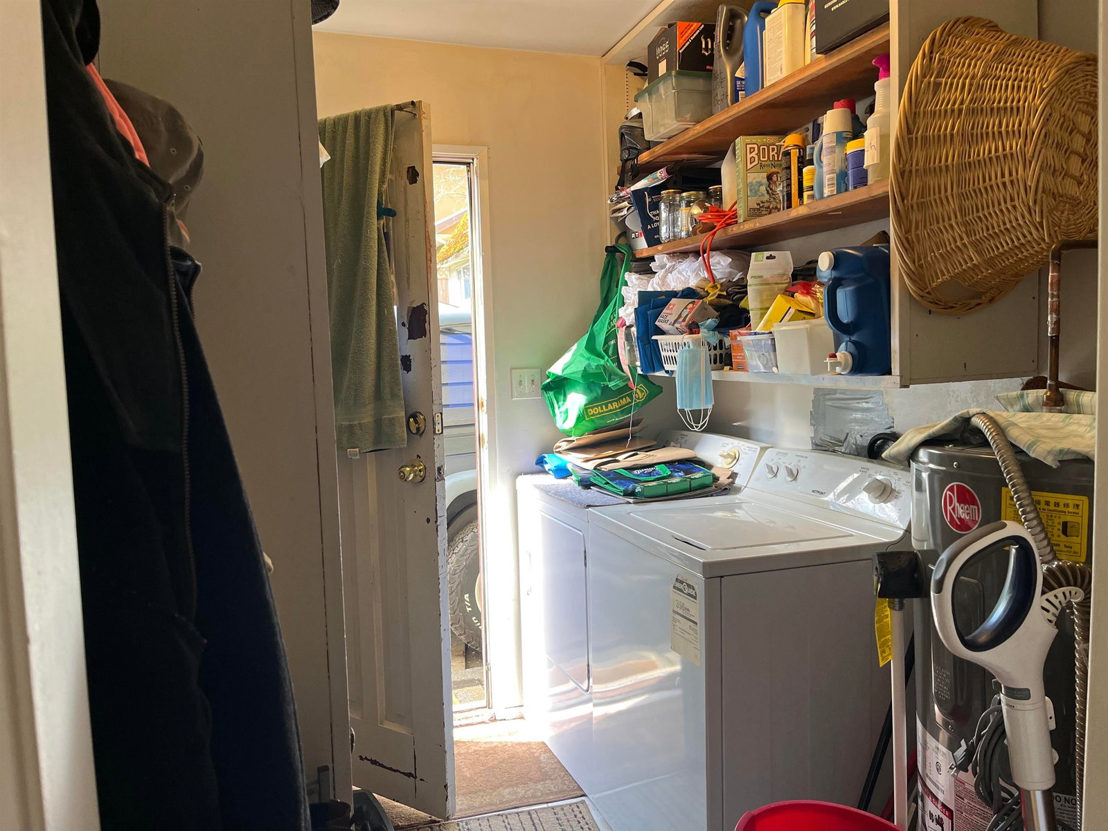Listing Image 13