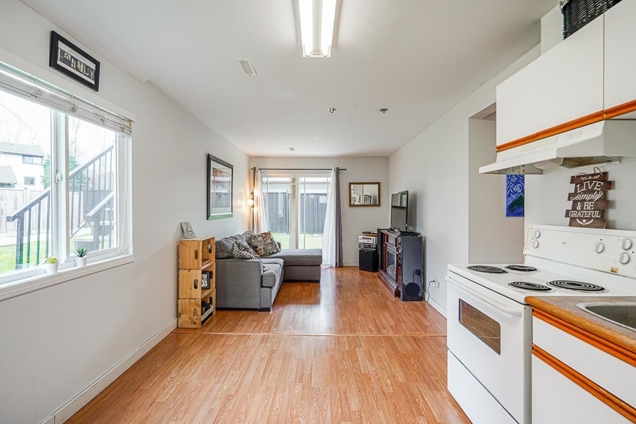 Listing Image 17