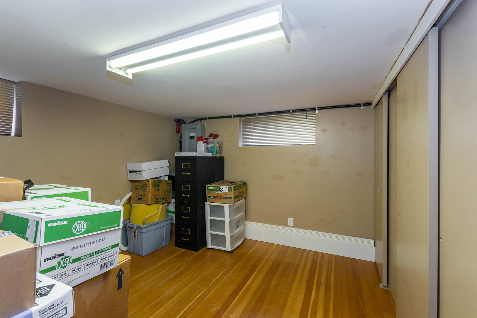 Listing Image 28