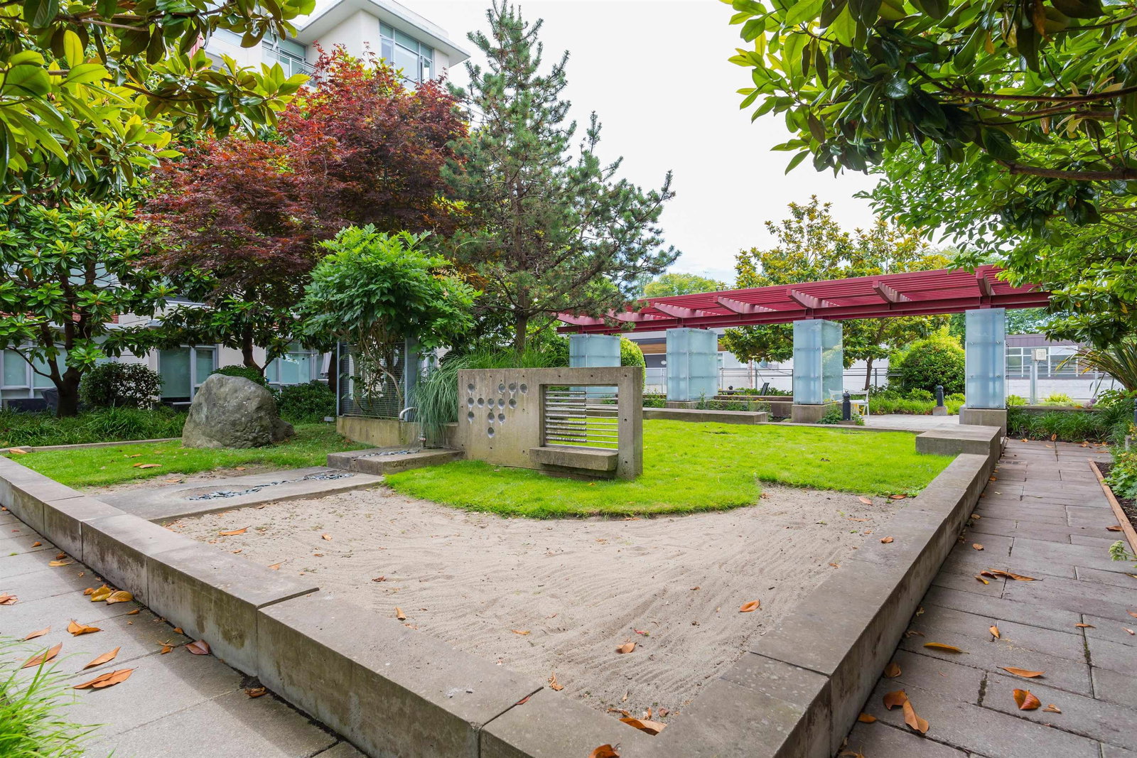 Listing Image 20