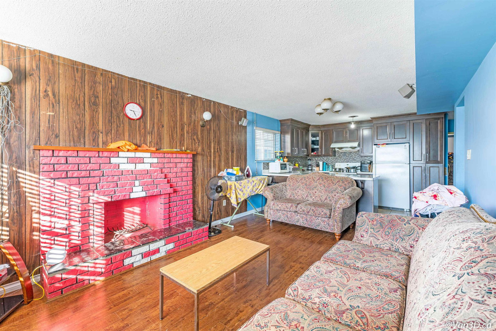 Listing Image 14