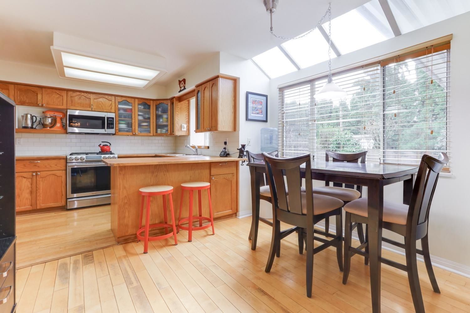 Listing Image 14