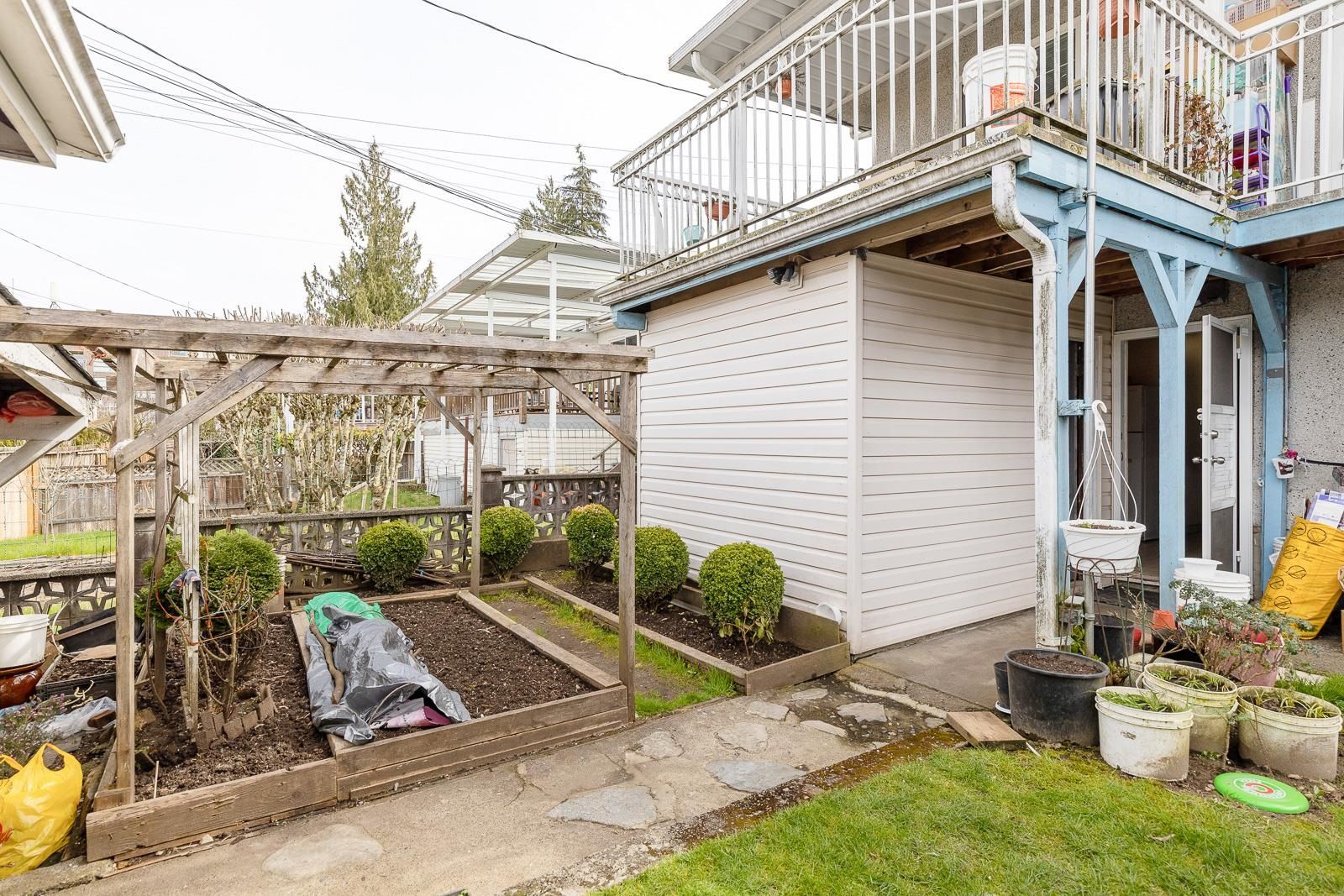 Listing Image 16