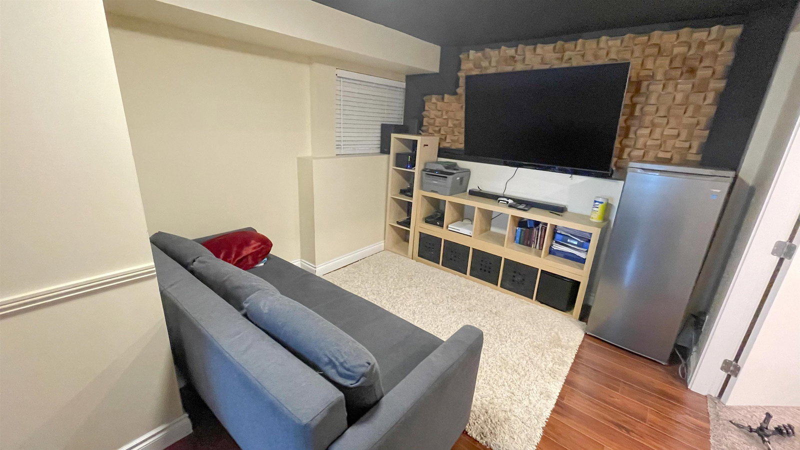 Listing Image 18