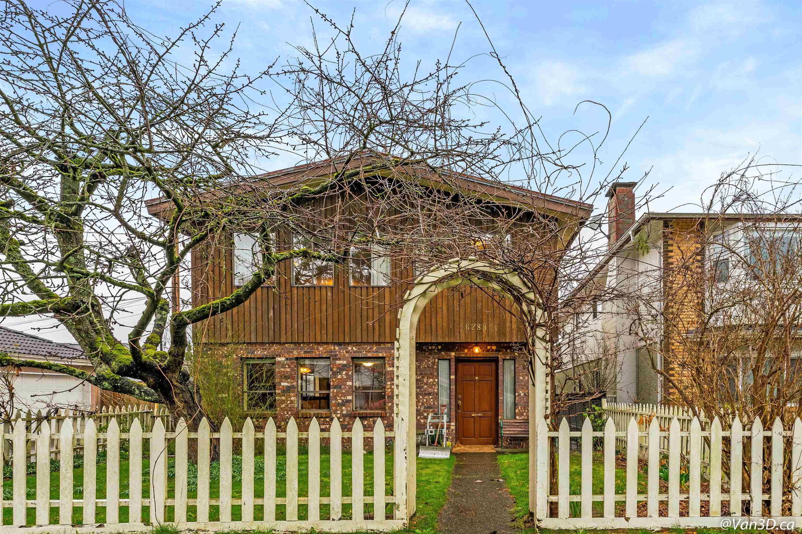 Listing Image 1