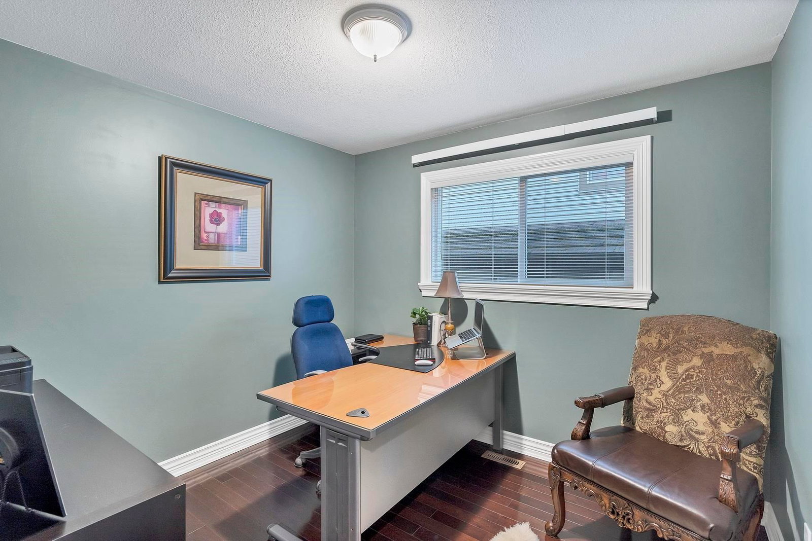 Listing Image 13