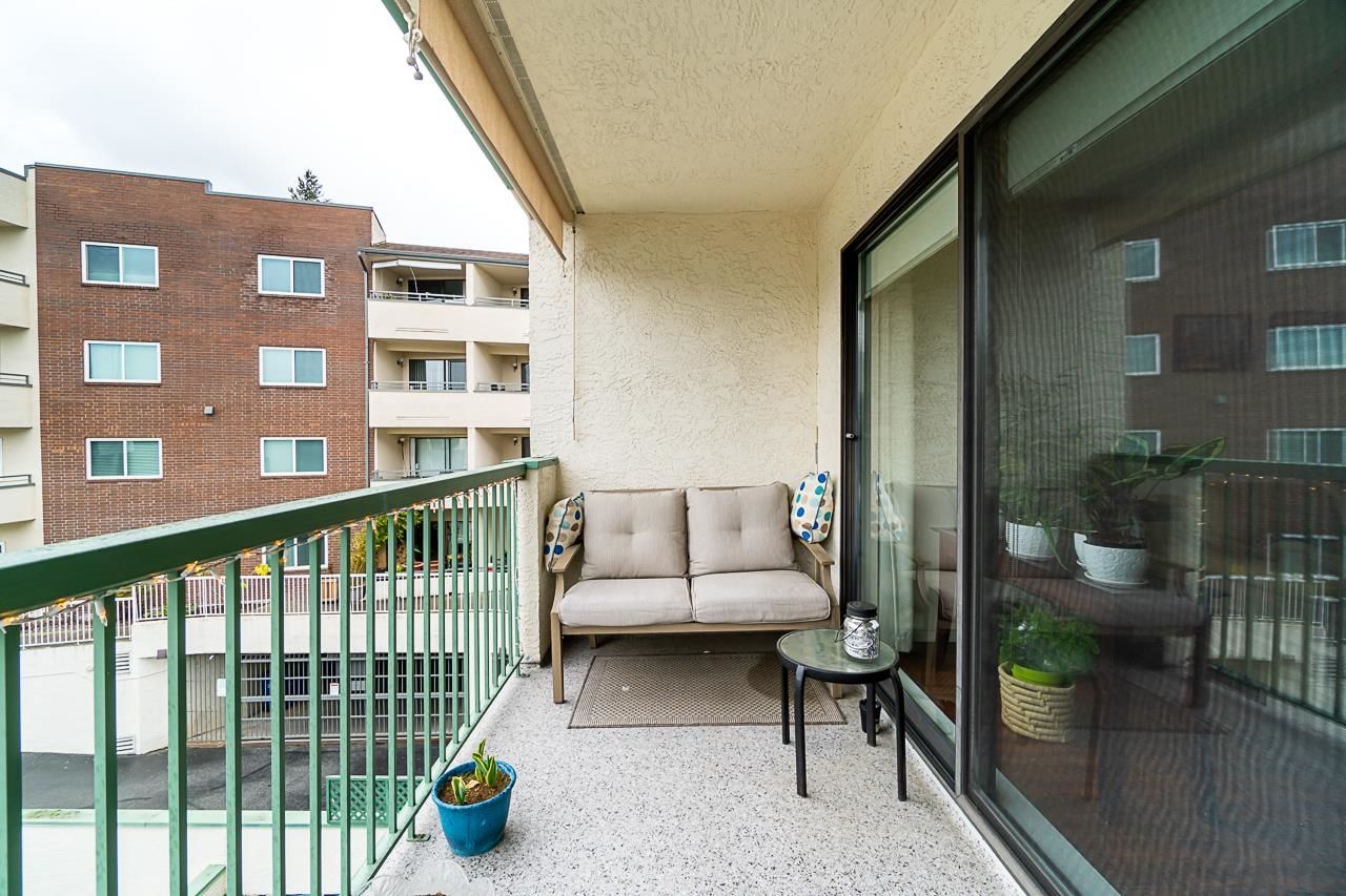 Listing Image 16