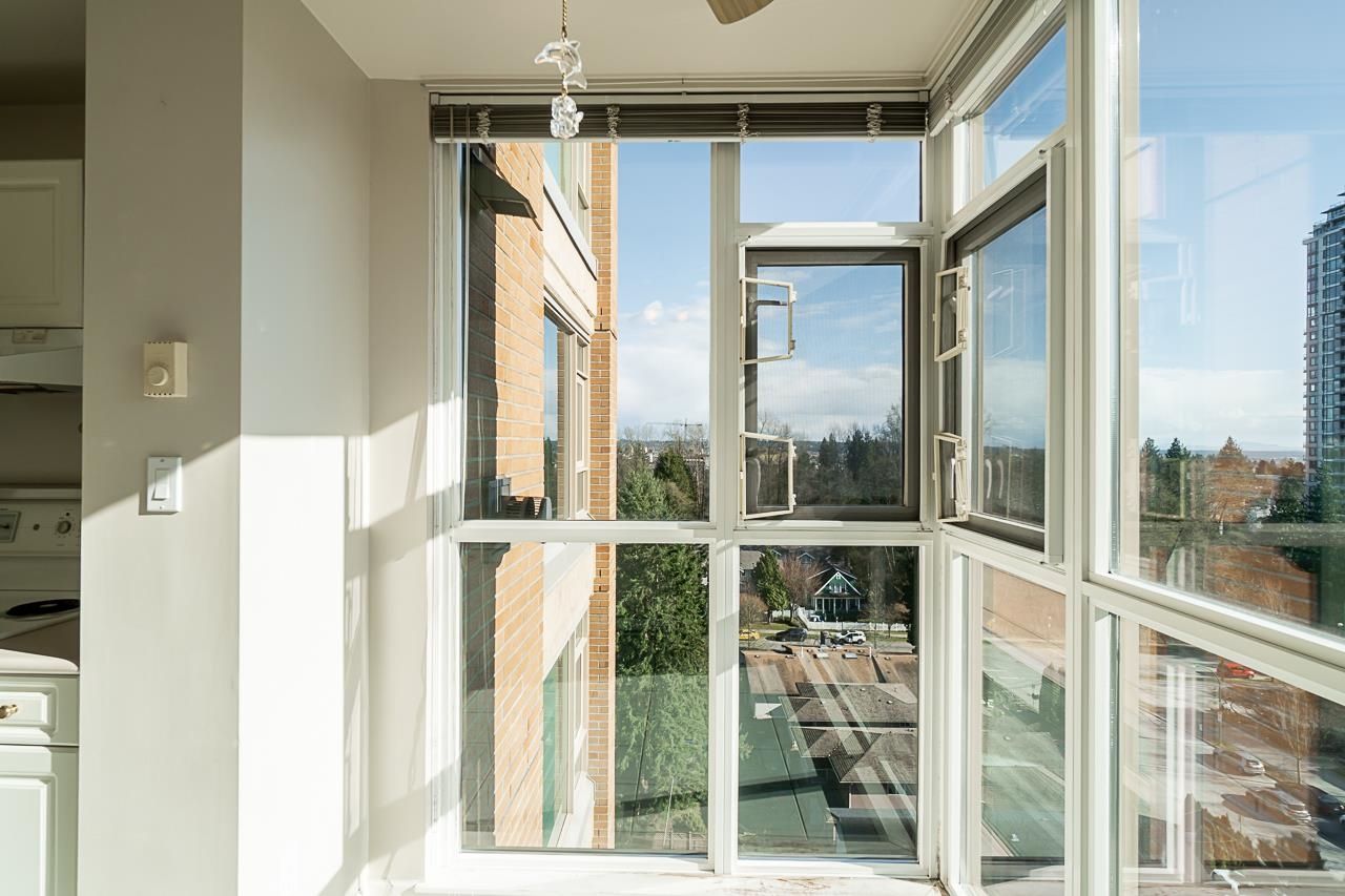 Listing Image 19